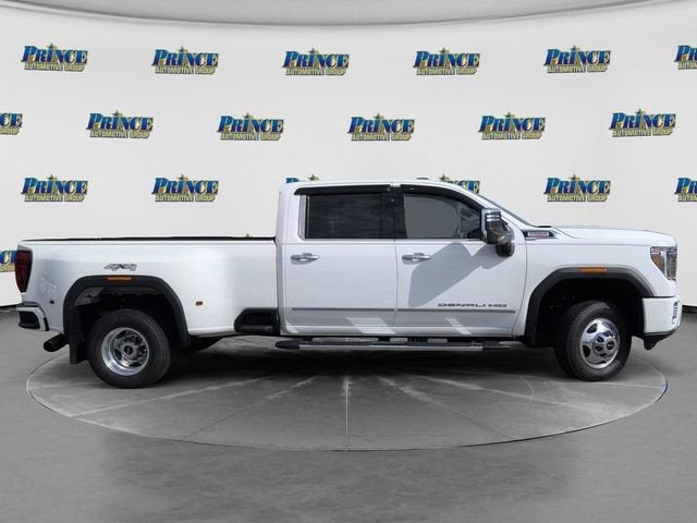 2022 GMC Sierra 3500 HD — interior view