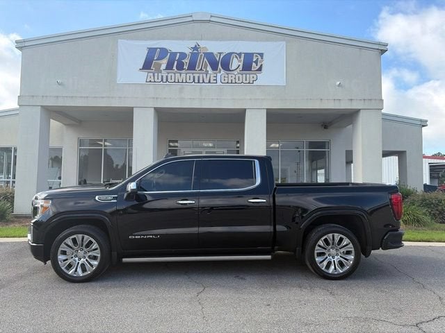 2022 GMC Sierra 1500 Limited Denali in Onyx Black — front three-quarter view