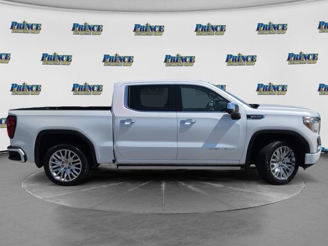 2019 GMC Sierra 1500 — interior view