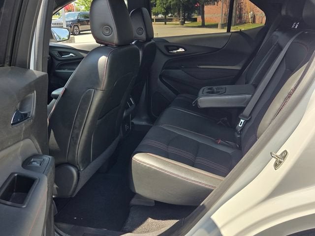 2022 Chevrolet Equinox — interior view